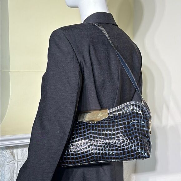 Vintage Due Fratelli Crocodile Leather Shoulder Bag Made in Canada - Picture 2 of 13